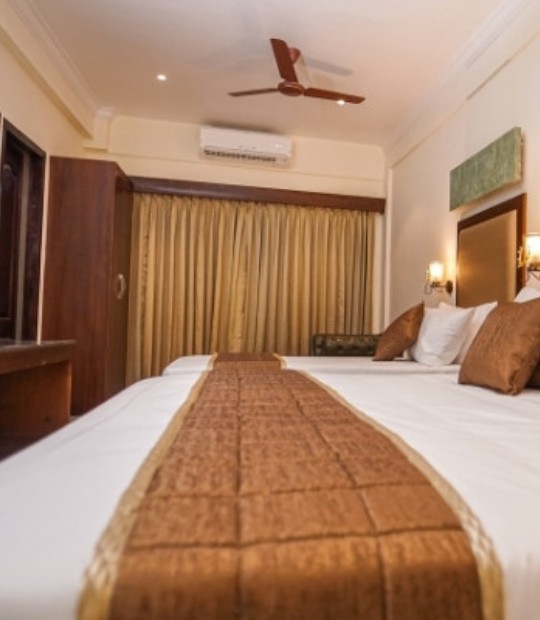family hotel kanyakumari